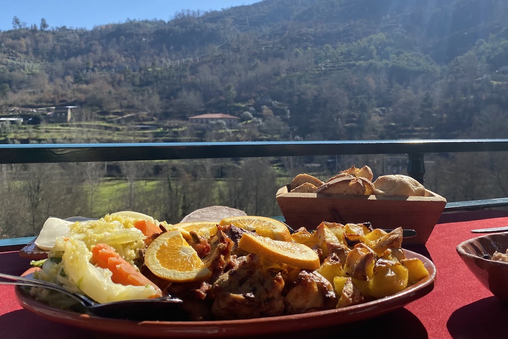 Festival de Gastronomia de Borrego Serra da Estrela - "Borrego à Mesa"