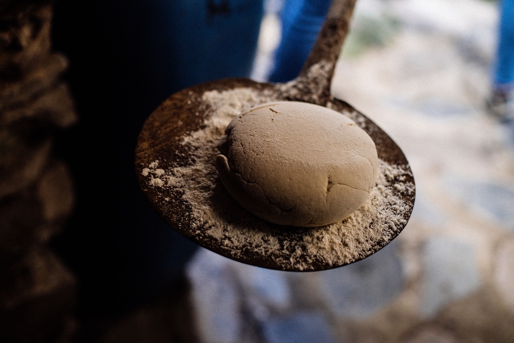 Sweet Cornbread Workshop in a Wood-Fired Oven