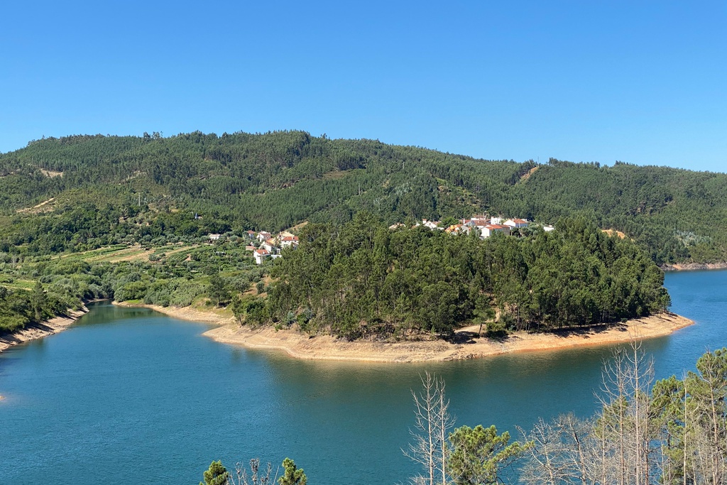 Braços do Rio: Área de Descanso da Macieira > Penedo Furado [GR33 - GRZ: Etapa 9]