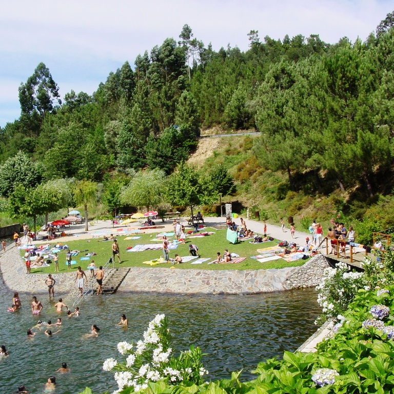 Bibliopraia na Praia Fluvial Ana de Aviz