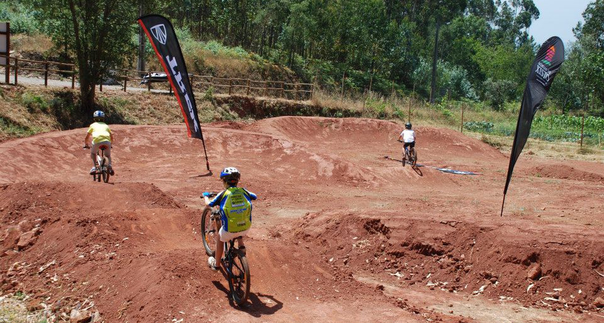 Domingos Aldeia Viva - Programa Aniversário Centro de BTT