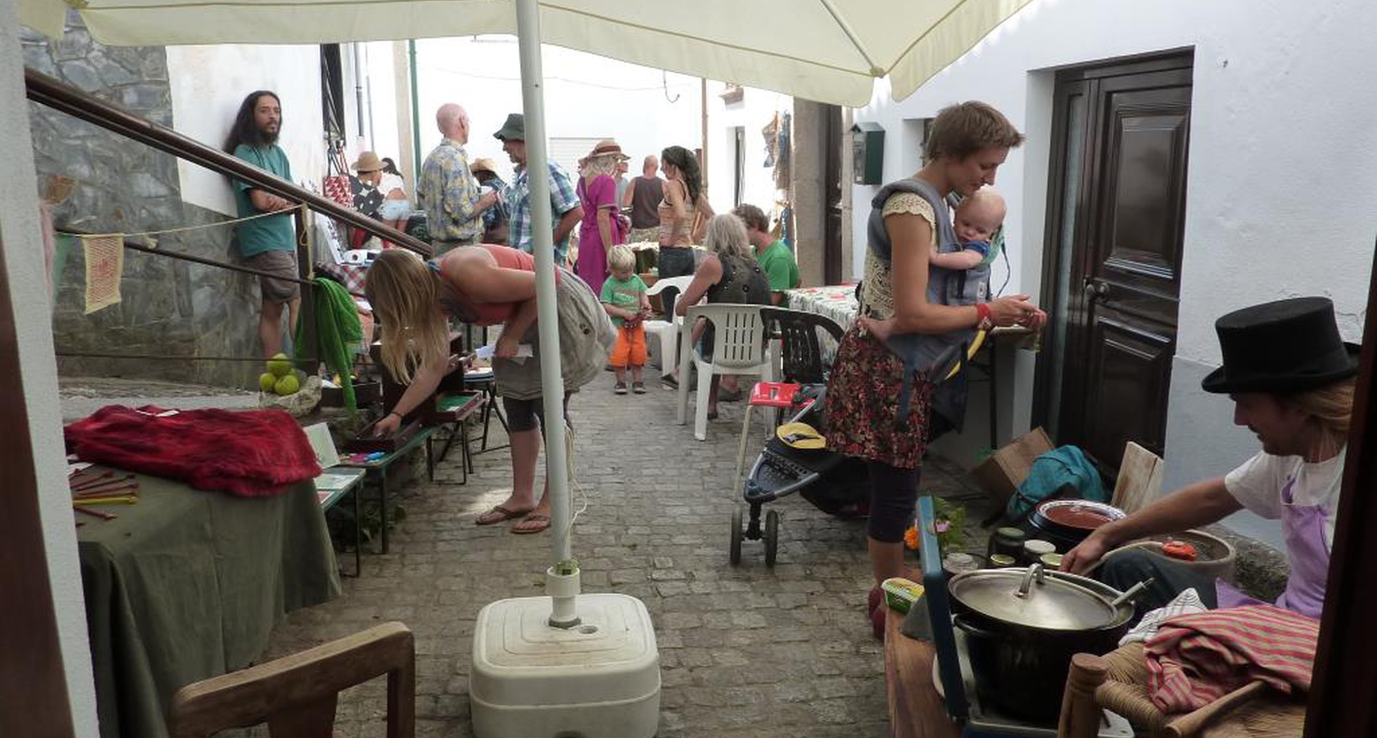 Feira Comunitária da Economia Alternativa das Estrelas