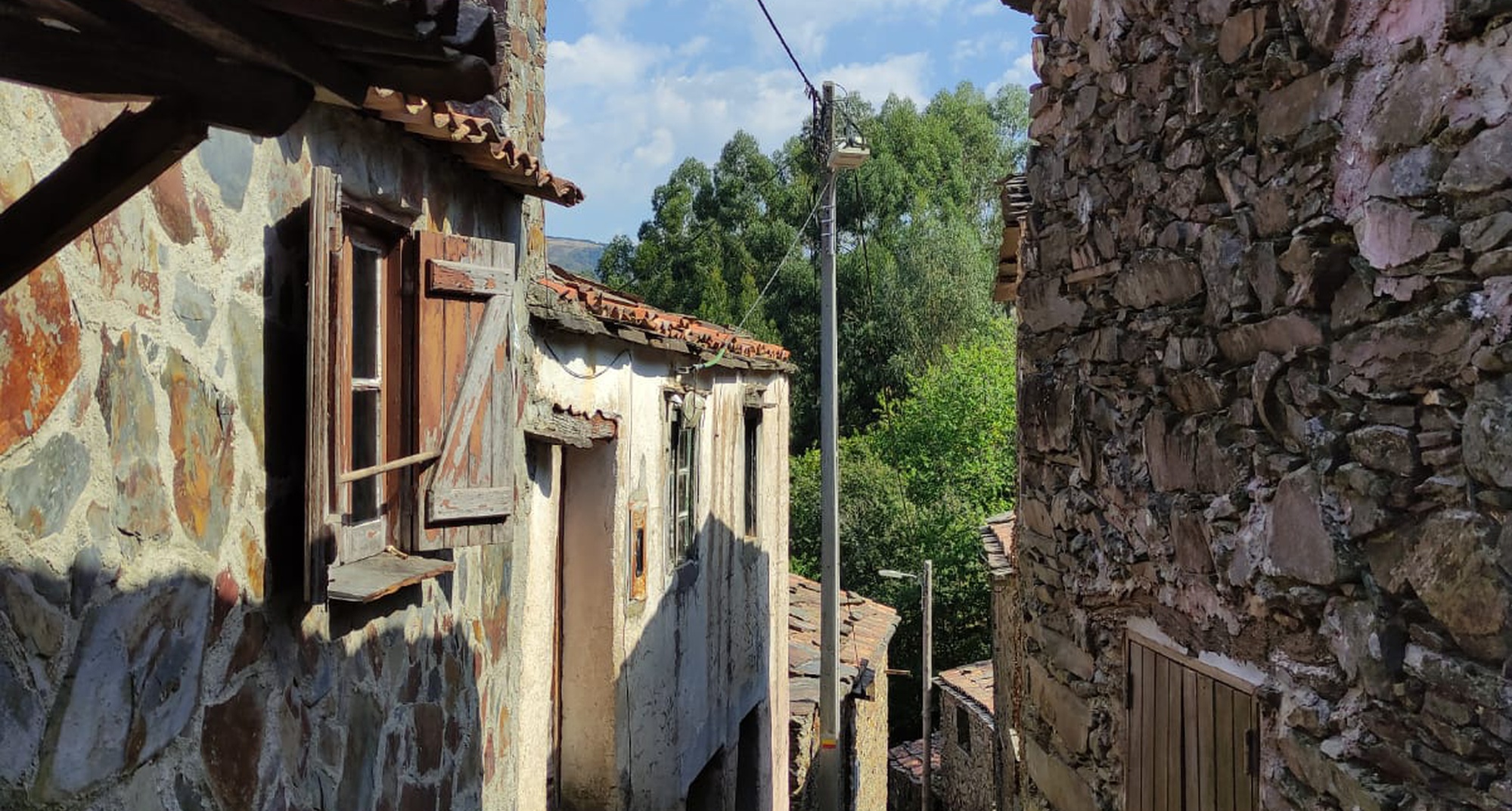 Um Dia de Xisto (Schist Day)