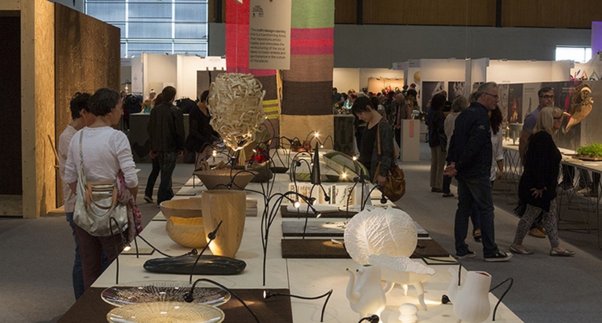 Aldeias do Xisto com AICEP no Carroussel des Métiers d'Art et de Création, em Paris