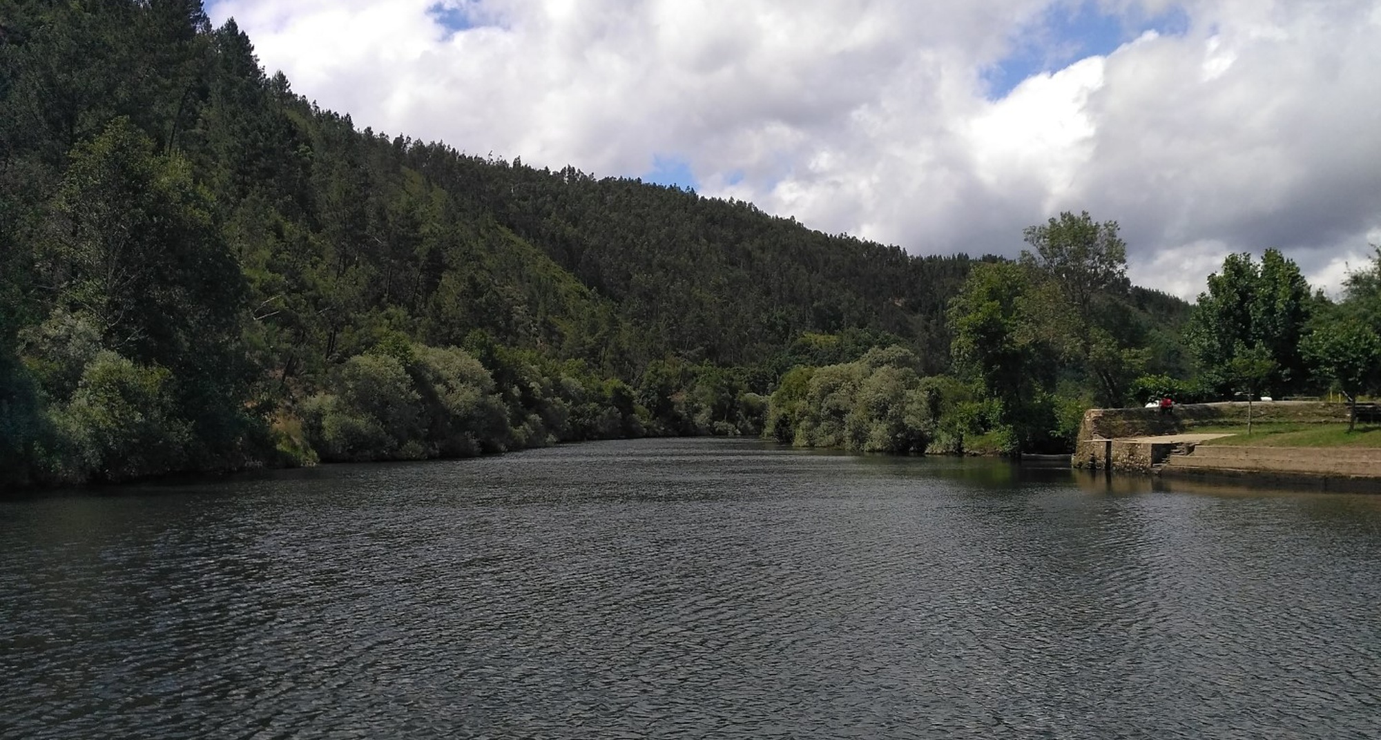 Paisagens da Estrela, do Volfrâmio, do Xisto e do Rio - Pedra Sobre Pedra